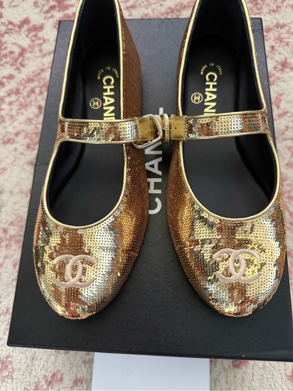 BNIB Golden Sequin Mary Jane’s - Picture 3 of 3